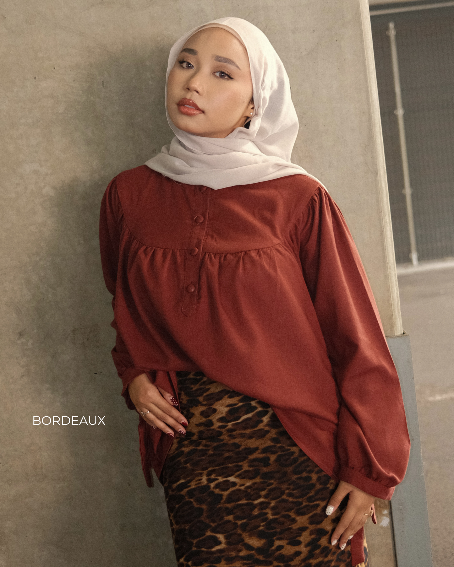 Bonnie Linen Top (Bordeaux)