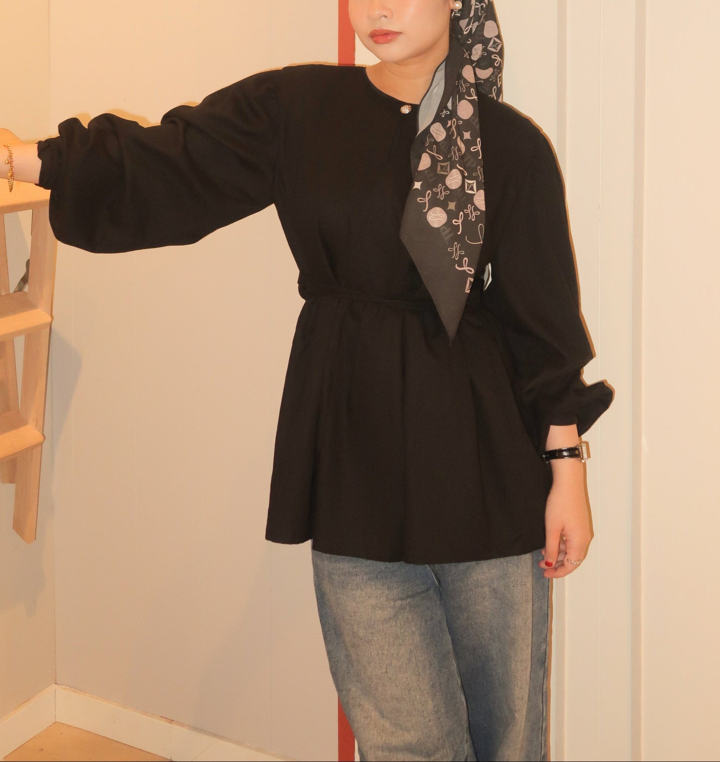 Thea Linen Top (Noir)