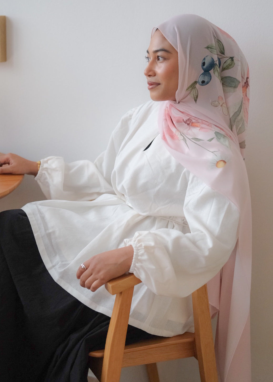 Thea Linen Top (Oatmilk)