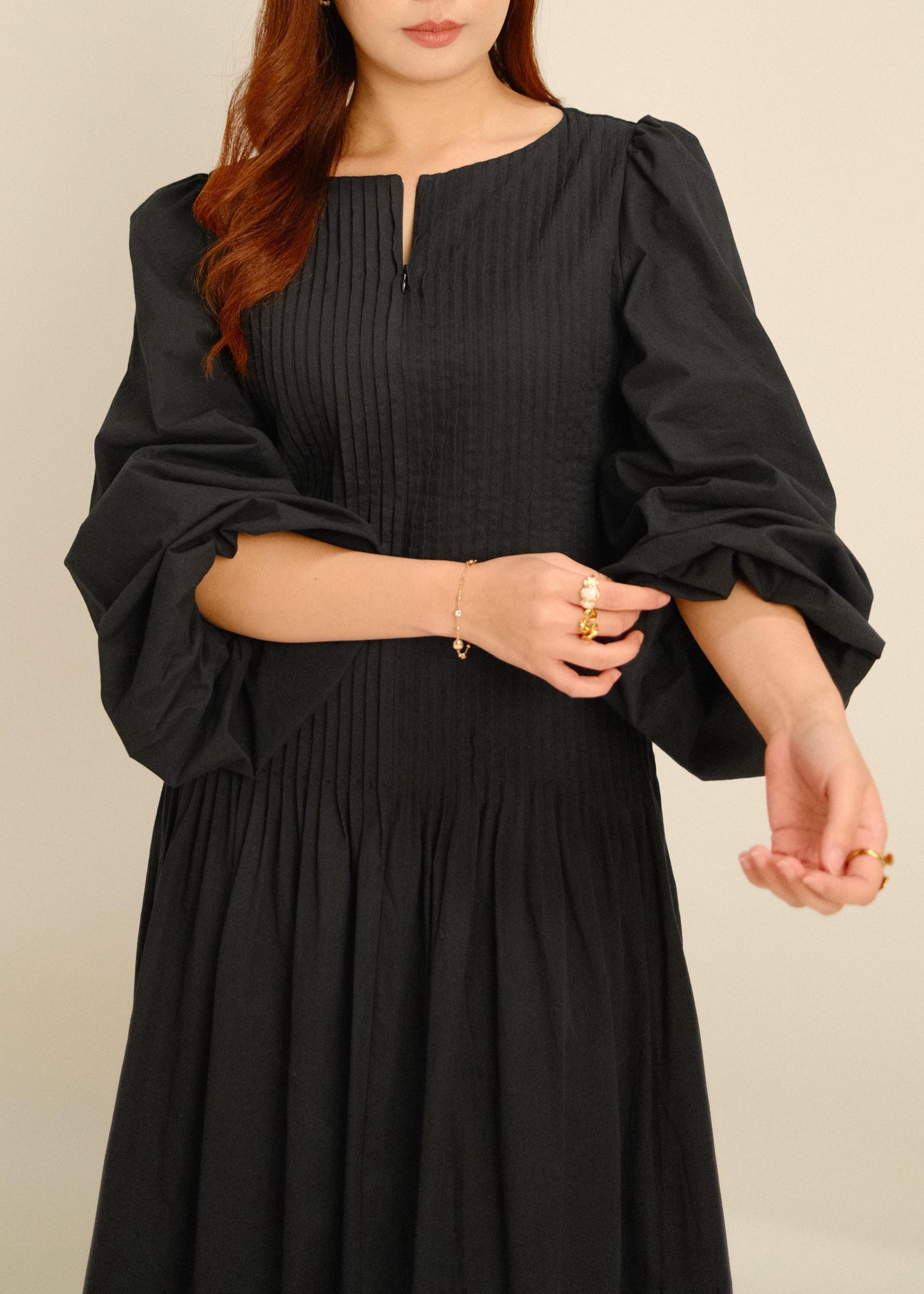 Rachelle Pleats Dress (Noir)