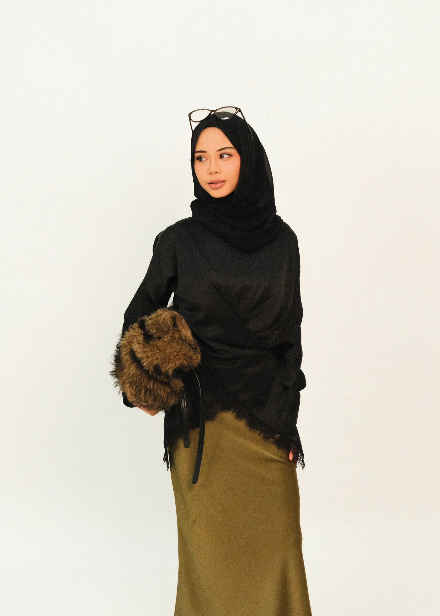 Lace Sateen Top (Noir)