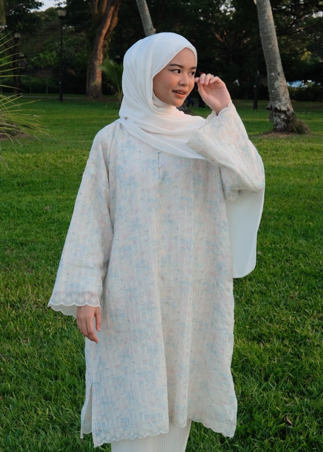 Bria Oversized Tunic (Lavender Mist)