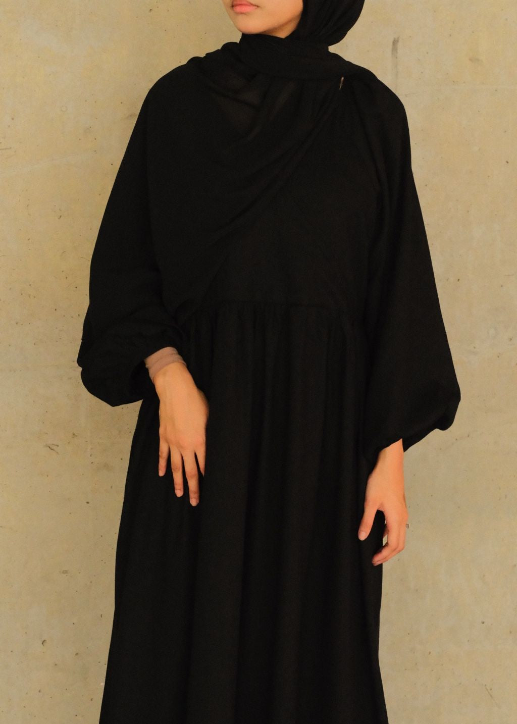Kira Linen Dress (Noir)