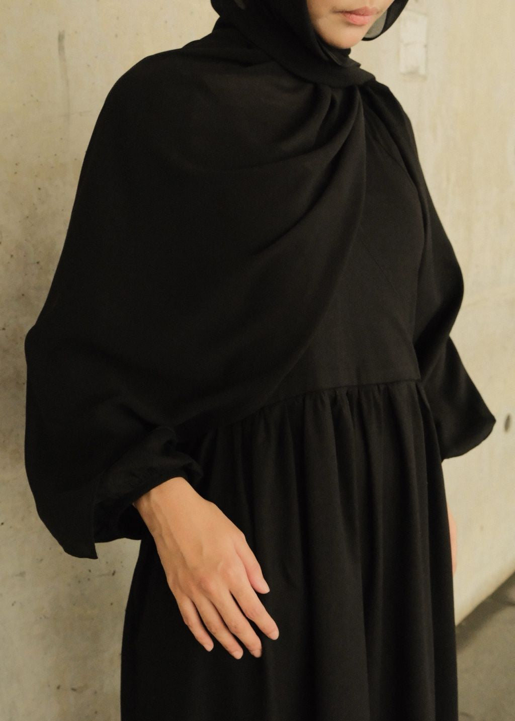 Kira Linen Dress (Noir)
