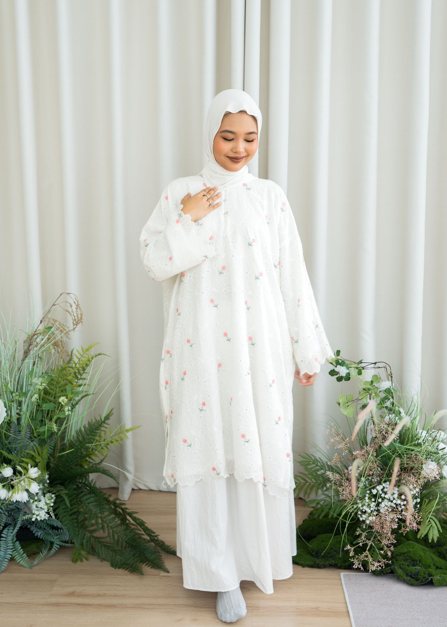 Bria Oversized Tunic (Pink Garden)